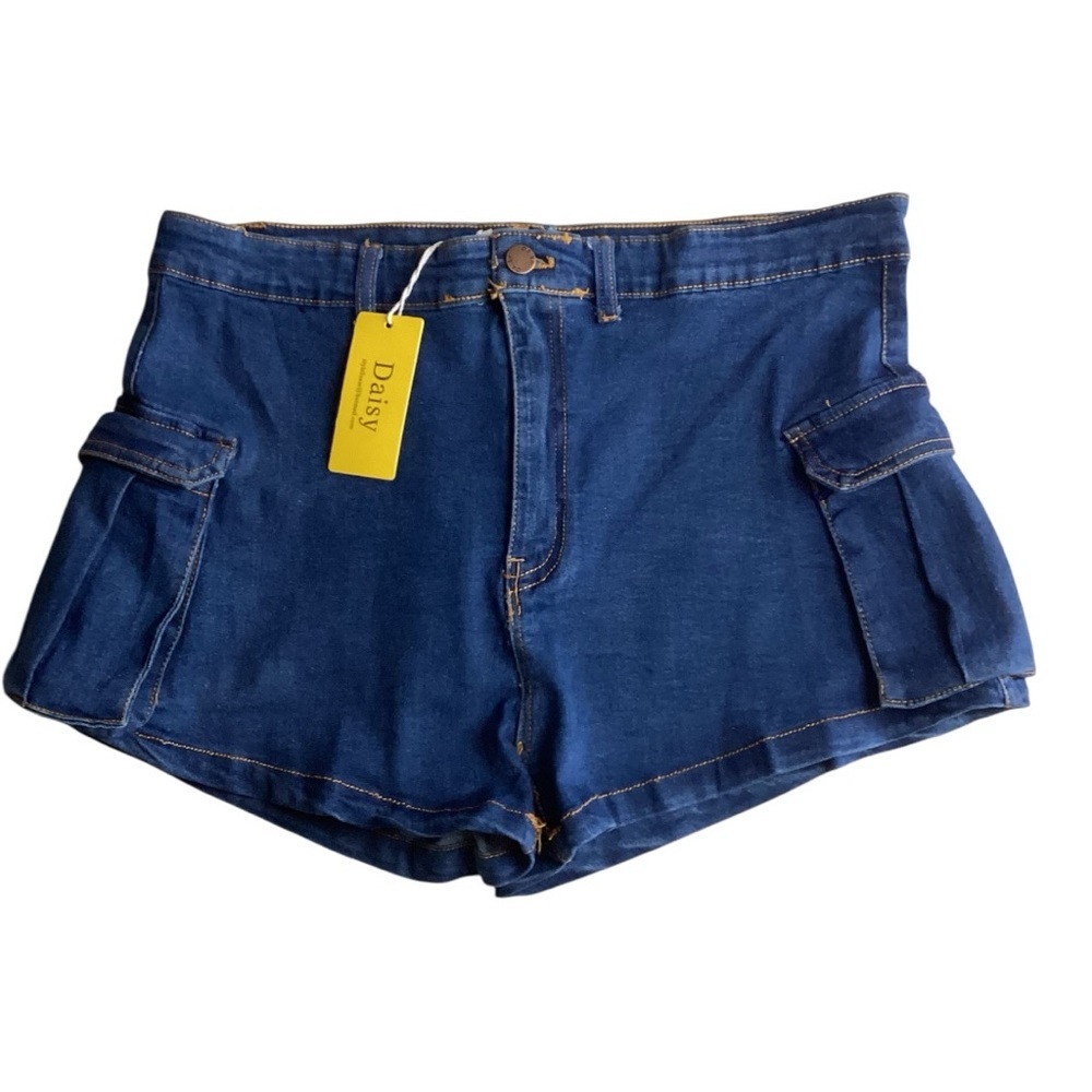 Plus Size Shorts Daisy Blue Cargo Shorts Size 2X Stretch Dark Wash - Picture 6 of 9